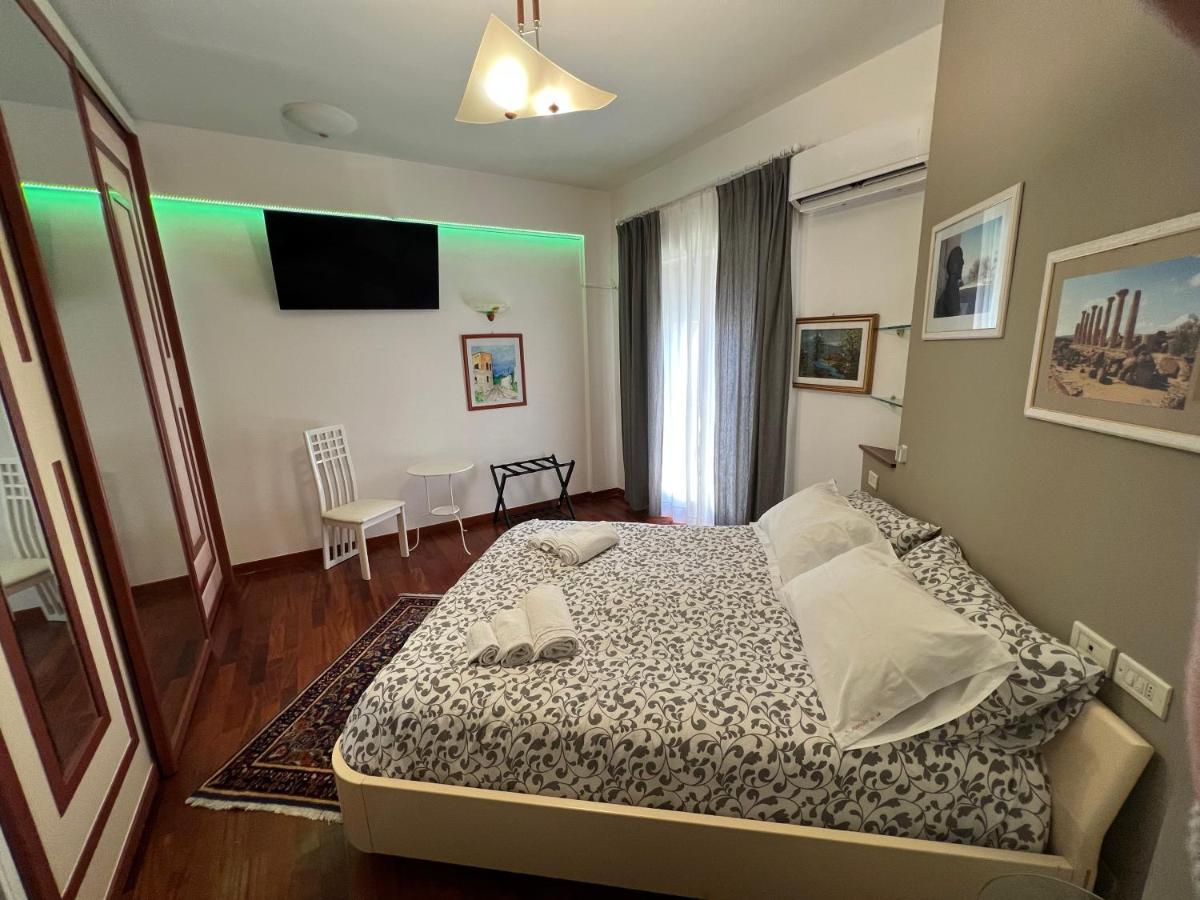 Il Sorriso Di Liu' Hotel Agrigento Exterior photo